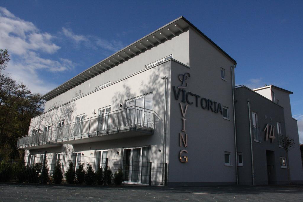 ホテル Victoria Living Jockgrim エクステリア 写真
